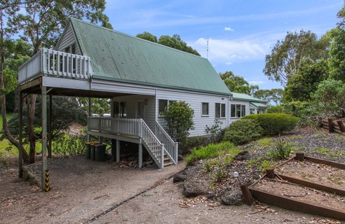 Metung House | Lakeview Treehouse - Metung