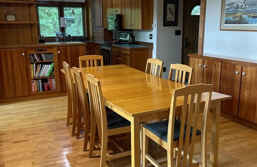 Ovid House | Lakewood Lodge with Cayuga Lake Vistas