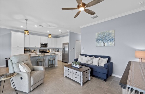 Lakewood Ranch Condo | Lakewood National - PIPER WAY Top Floor Corner Condo w/Views 14th & 15th Holes
