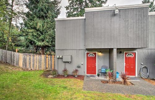 Lakewood House | Lakewood Retreat Access Nature and Urban Sites
