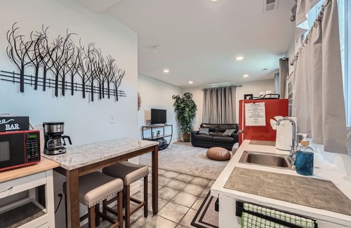 Edgewater Apartment | Lakewood Stay Cozy 1BR Near Golden & Denver