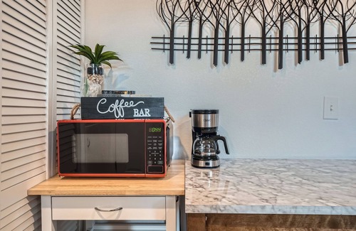 Edgewater Apartment | Lakewood Stay Cozy 1BR Near Golden & Denver
