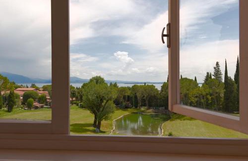 Monte Apartment | Lalla al Lago Pool - Access, Parking, Lake Views