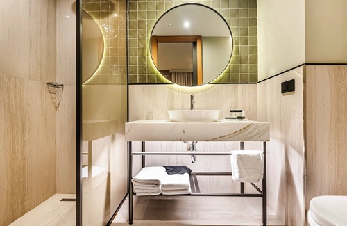 Talimhane Hotel | Lamartine Hotel