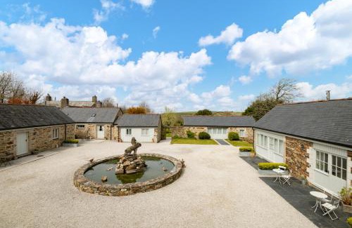 Truro House | Lambriggan Court