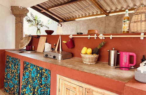 Ouidah House | Lamistad, Entre la Lagune et la Plage de Ouidah !