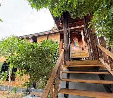 Lampang Bed & Breakfast | Lampang Lanna Home