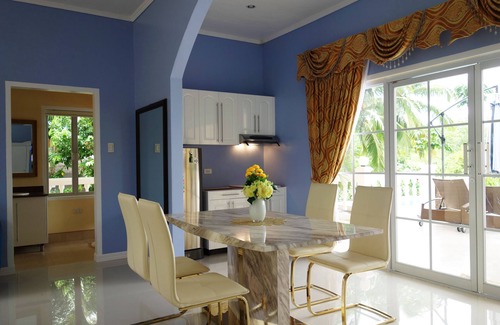 Samal Apartment | Lankenua Pool Suite with sea view