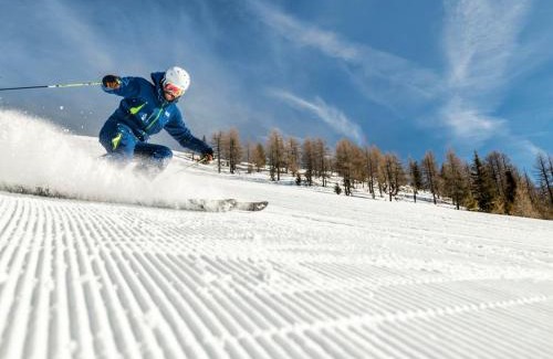 Buerserberg Resort | Landal Chalet Matin
