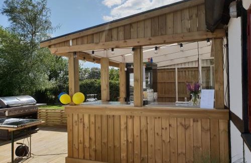 Tomelilla Bed & Breakfast | Landet Bed and Breakfast