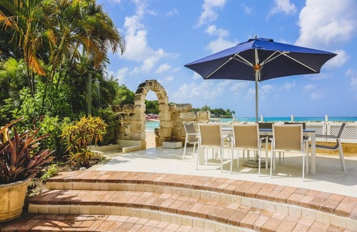 Sandy Lane Villa | LANDFALL VILLA - AMAZING LOCATION ON SANDY LANE BEACH IN BARBADOS