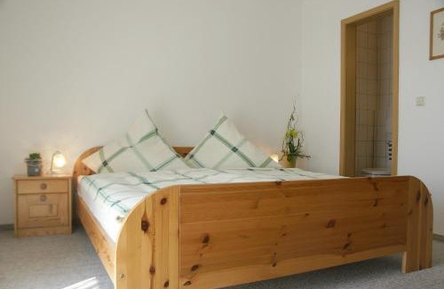 Riedenburg House | Landgasthof Zur Linde