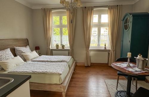 Hintersee Apartment | Landhaus hinter`m See Ferienwohnung Zur Schneiderei Kachelofen Schlittenbett Smart-TV