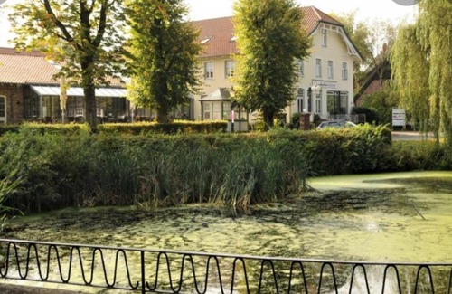 Hoisdorf Hotel | Landhaus Hoisdorf