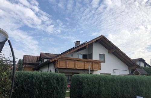 Meckenbeuren Bed & Breakfast | Landhaus Monika