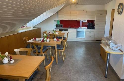 Meckenbeuren Bed & Breakfast | Landhaus Monika