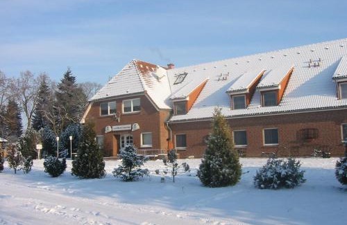 Neu Kosenow Hotel | Landhotel Auerose Garni