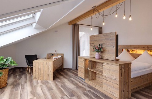 Bad Mergentheim Hotel | Landhotel Edelfinger Hof