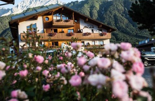 Wildermieming Hotel | Landhotel Jäger TOP