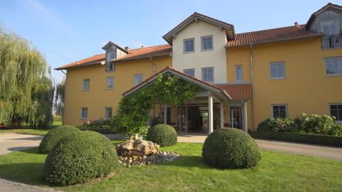 Kirchham Hotel | Landhotel Larenzen