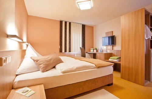 Kirchheim am Ries Hotel | Landhotel Oßwald