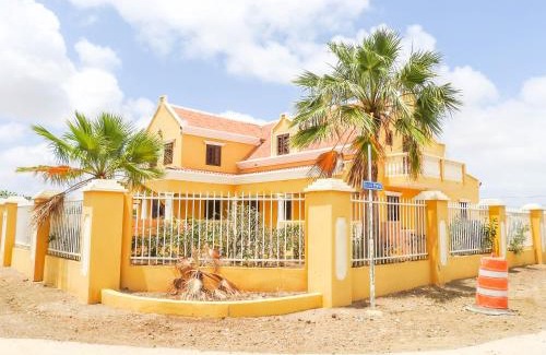 Belnem Bed & Breakfast | Landhuis Belnem Bonaire