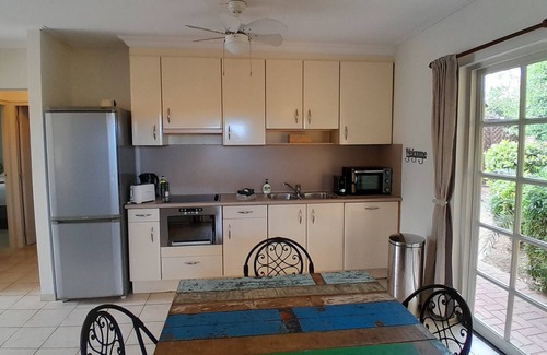 Rooi Catochi Hotel | Landhuis Bona Vista