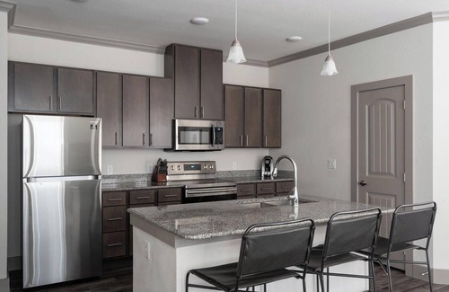 Manor Apartment | Landing | Amazing 1BD, Clubhouse, Gym