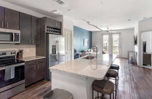 Wetmore Apartment | Landing | Amazing 1BD, Game Room, Pool
