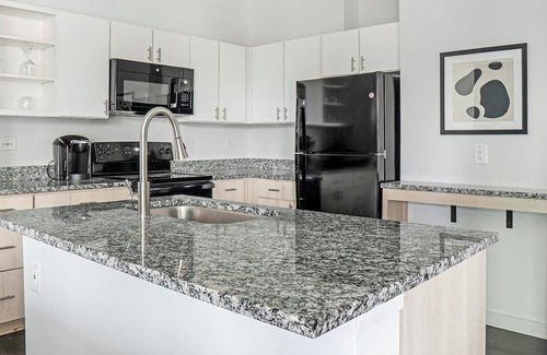 Decatur Apartment | Landing at Avondale Hills - 2 Bedrooms in Avond.