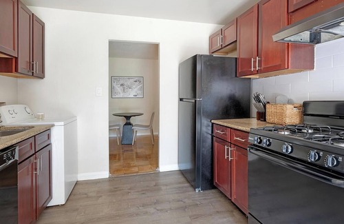 Greenbelt Apartment | Landing at Franklin Park at Greenbelt Station -...