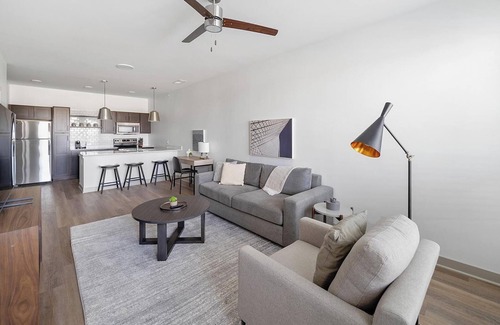 McCordsville Apartment | Landing at McCord Square - 1 Bedroom in Mc Cord.