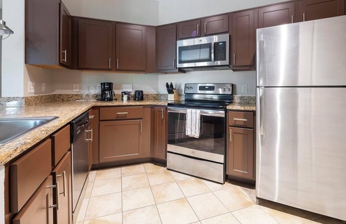 Chillum Apartment | Landing at Mode at Hyattsville - 1 Bedroom in H.