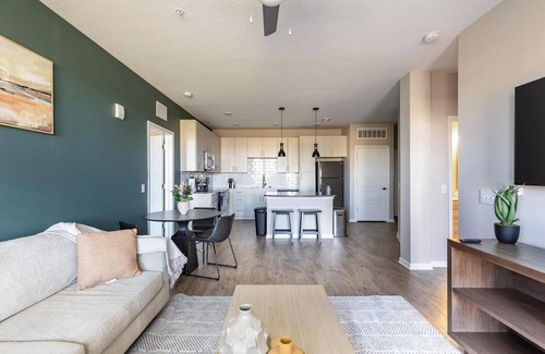 Kenton Apartment | Landing at Tapestry Turfway - 2 Bedrooms in Flo.