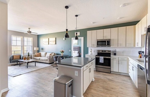 Kenton Apartment | Landing at Tapestry Turfway - 2 Bedrooms in Flo.