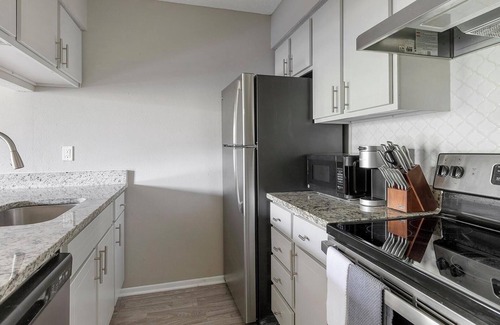 Royal Ridge Apartment | Landing at The Lynx - 1 Bedroom in El Dorado/.