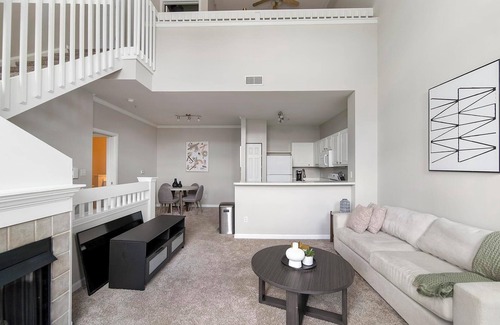 West Dundee Apartment | Landing | Spectacular 2BD, Gym, Pool