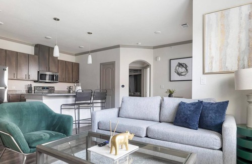 Manor Apartment | Landing | Stylish 1BD, Pool, Gym