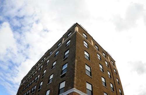 Marquette Hotel | Landmark Inn