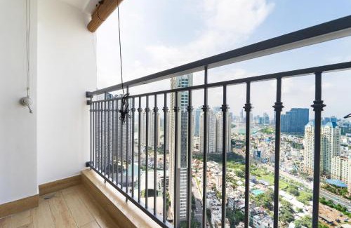 Hang Xanh Apartment | Landmark Plus - Vinhomes Central Park