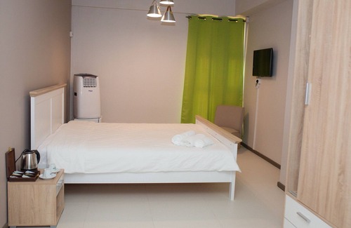 Quatre Bornes Hotel | Landmark Quatre bornes