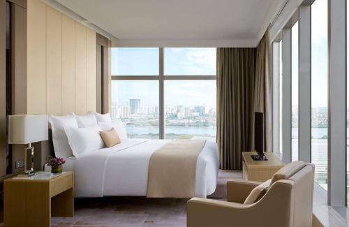 Pazhou Residential District Hotel | Langham Place, Guangzhou