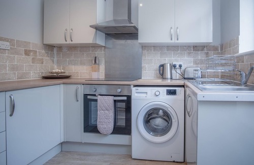 Mumbles House | Langland Road - 2 Bedroom Town House - Mumbles
