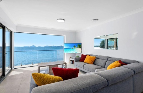 Soldiers Point Apartment | Lanimer