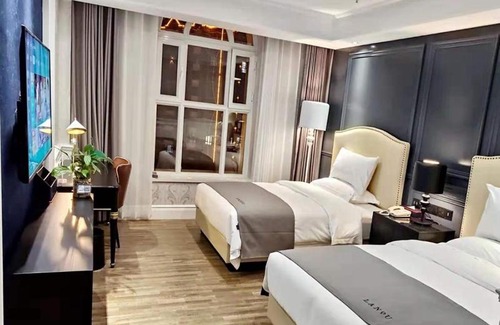 Pingquan County Hotel | Lano Hotel Chengde Pingquan Municipal Government