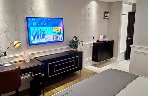Pingquan County Hotel | Lano Hotel Chengde Pingquan Municipal Government