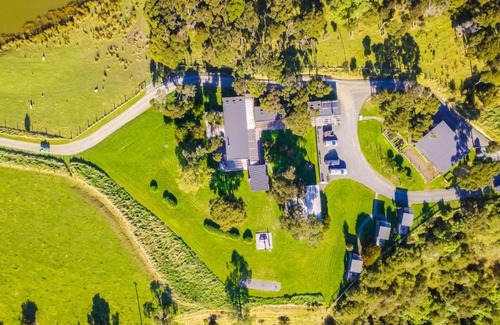 Hurunui District House | Lansdowne Farm Lodge