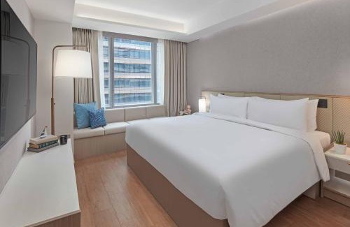 Barangay 76 Apartment | Lanson Place Mall of Asia Manila