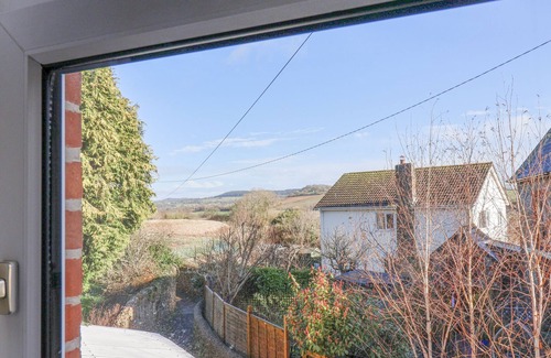 Colyton Cottage | LANTERN COTTAGE, family friendly, with open fire in Colyton