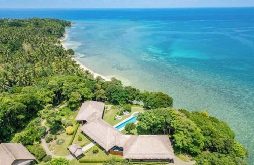 Bulan House | LANTERN HOUSE at LILI CLIFF